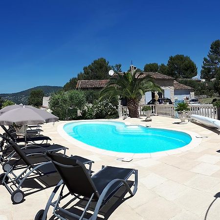 Gite Les Pins Peymeinade Extérieur photo