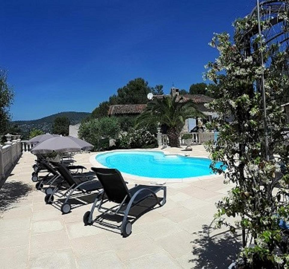 Gite Les Pins Peymeinade Extérieur photo